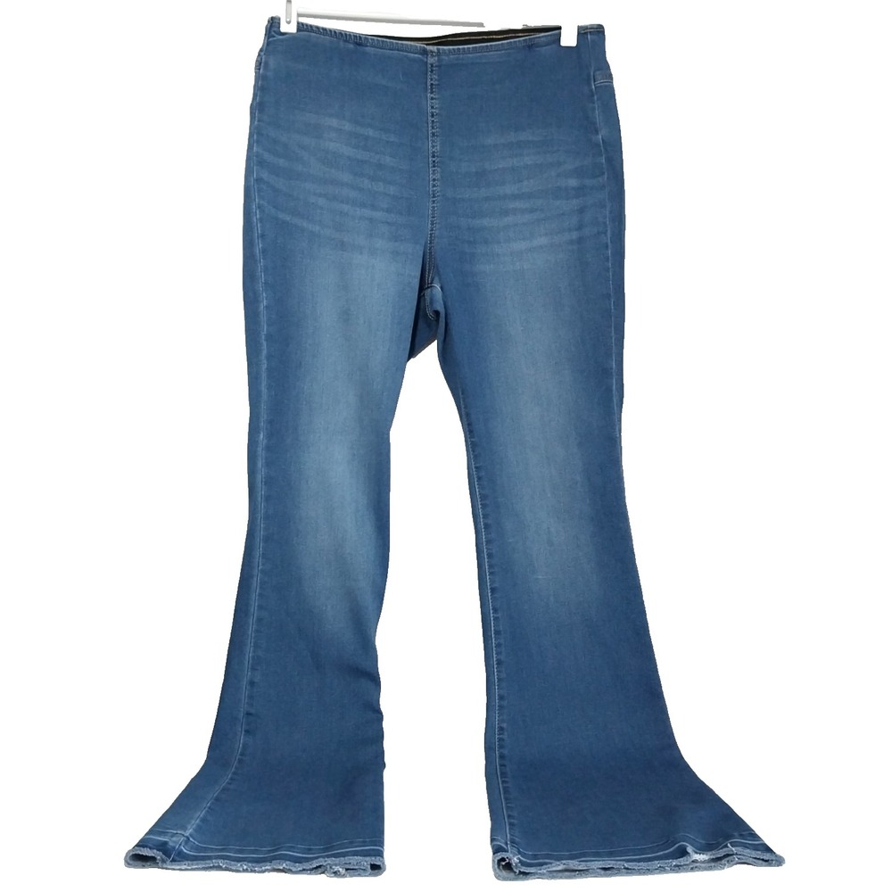 INC Denim Pull-On Flare Jeans Women's 10/30 Medium Wash Curvy Fit Flare Stretch